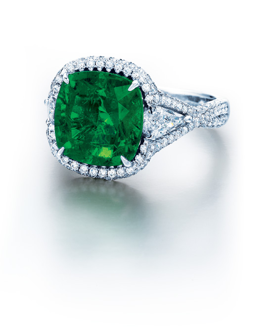 p20-emeraldring-for-cent.tif